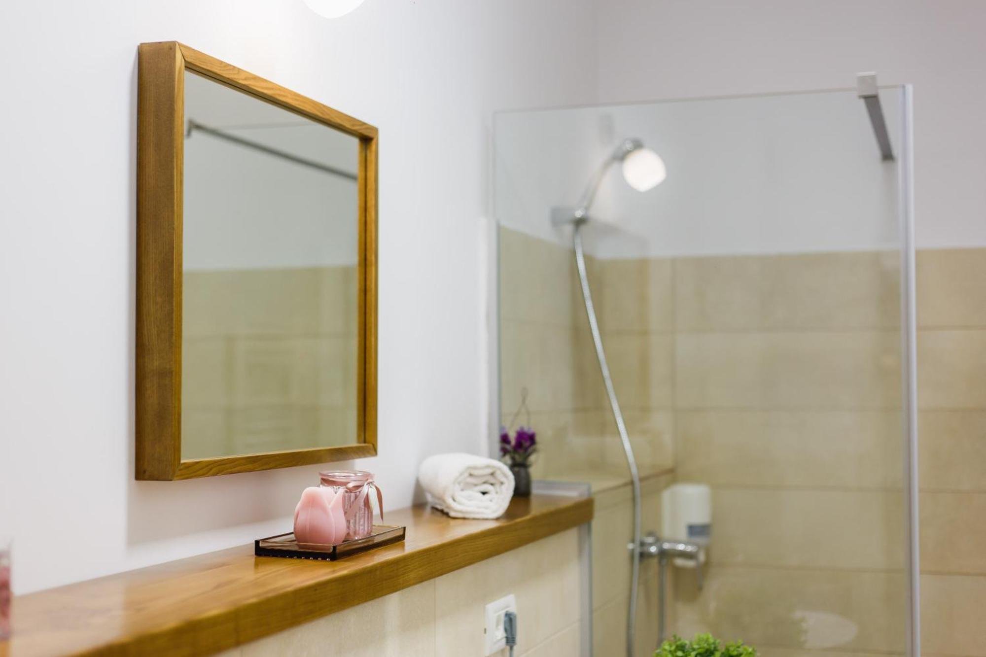 Lovely Home At West Residence Oradea Exteriér fotografie