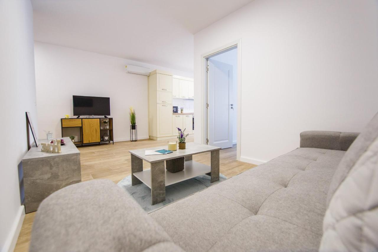 Lovely Home At West Residence Oradea Exteriér fotografie